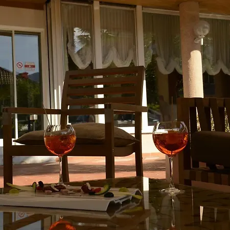 Sasso Boretto Apartment