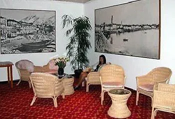 Sasso Boretto Apartamento *